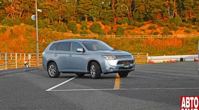 Mitsubishi Outlander: электро на замену